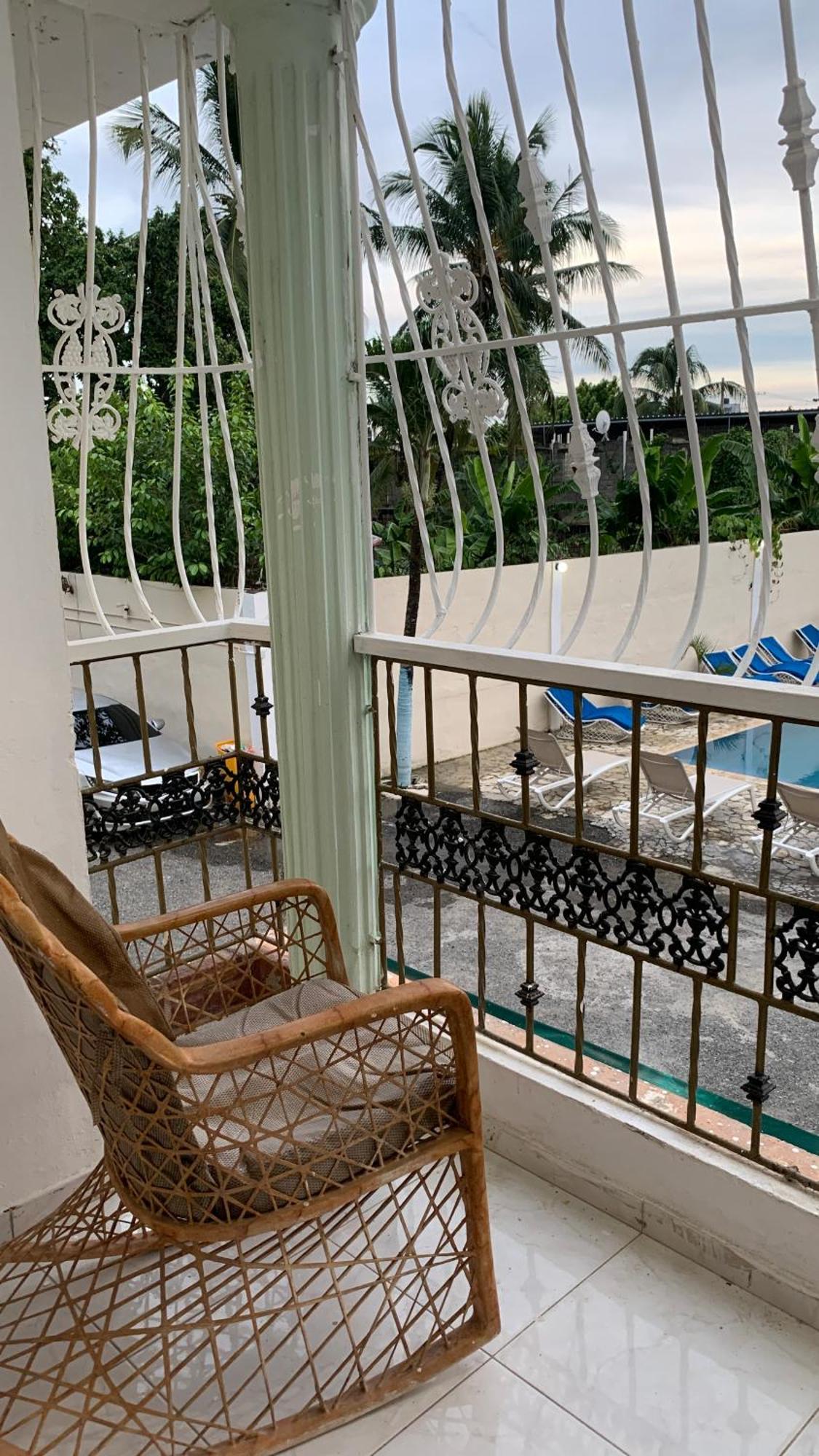 Apartahotel Dona Reyna: Convenient Santo Domingo Stay Near Las Americas Airport El Higo Exterior photo
